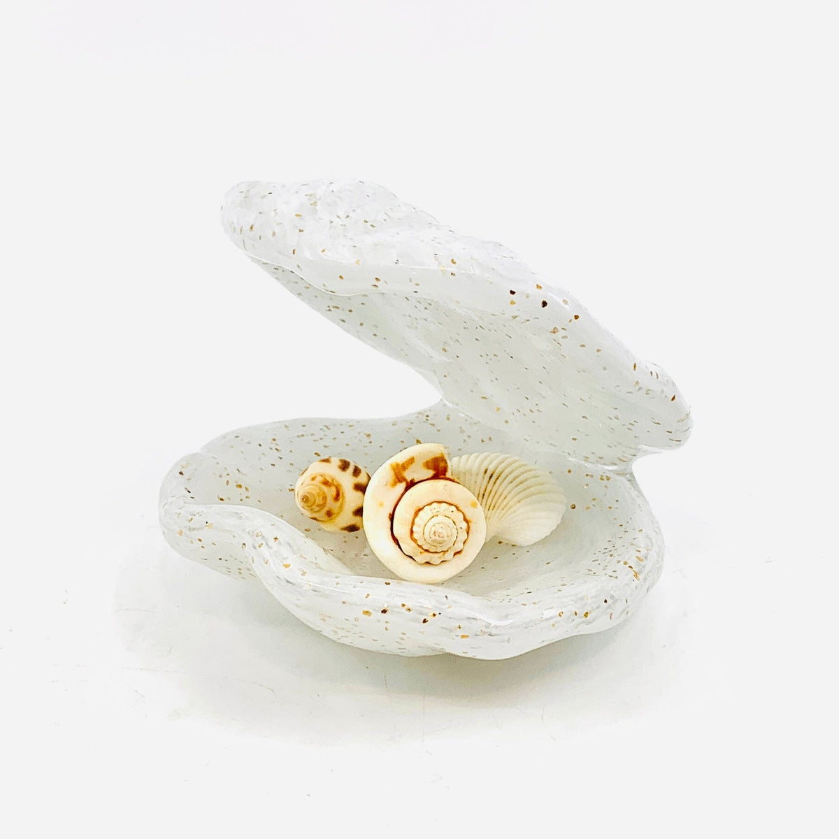 Glass Clam Shell, White with Gold Flecks Decor Beachcombers 