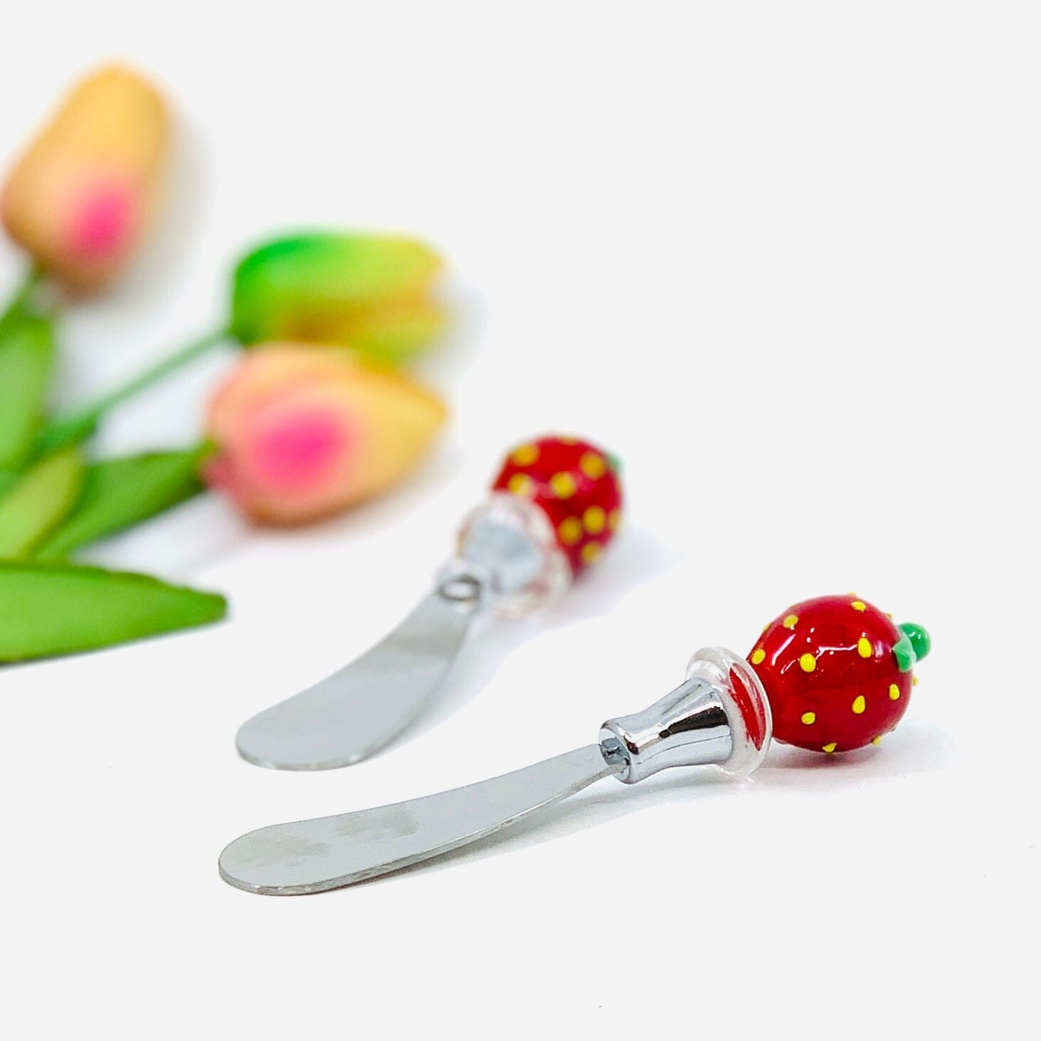 Glass Strawberry Spreader Decor Creative Co-Op 