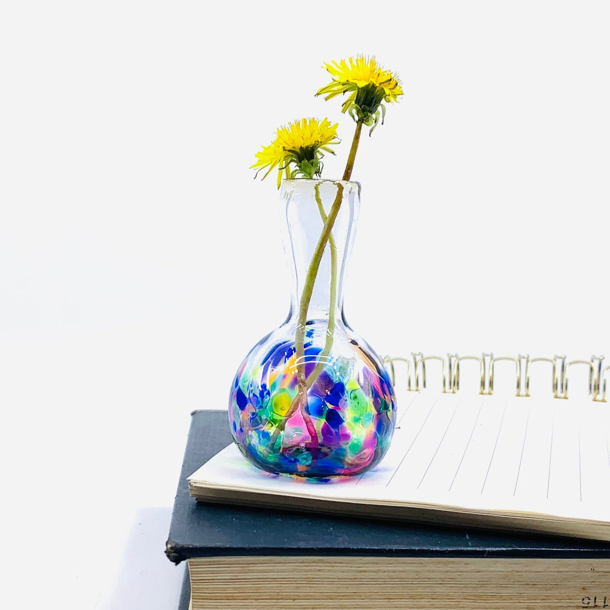 'Mom's Little Dandelion Vase', Artisan Bud Vase 26 Confetti Henrietta Glass 