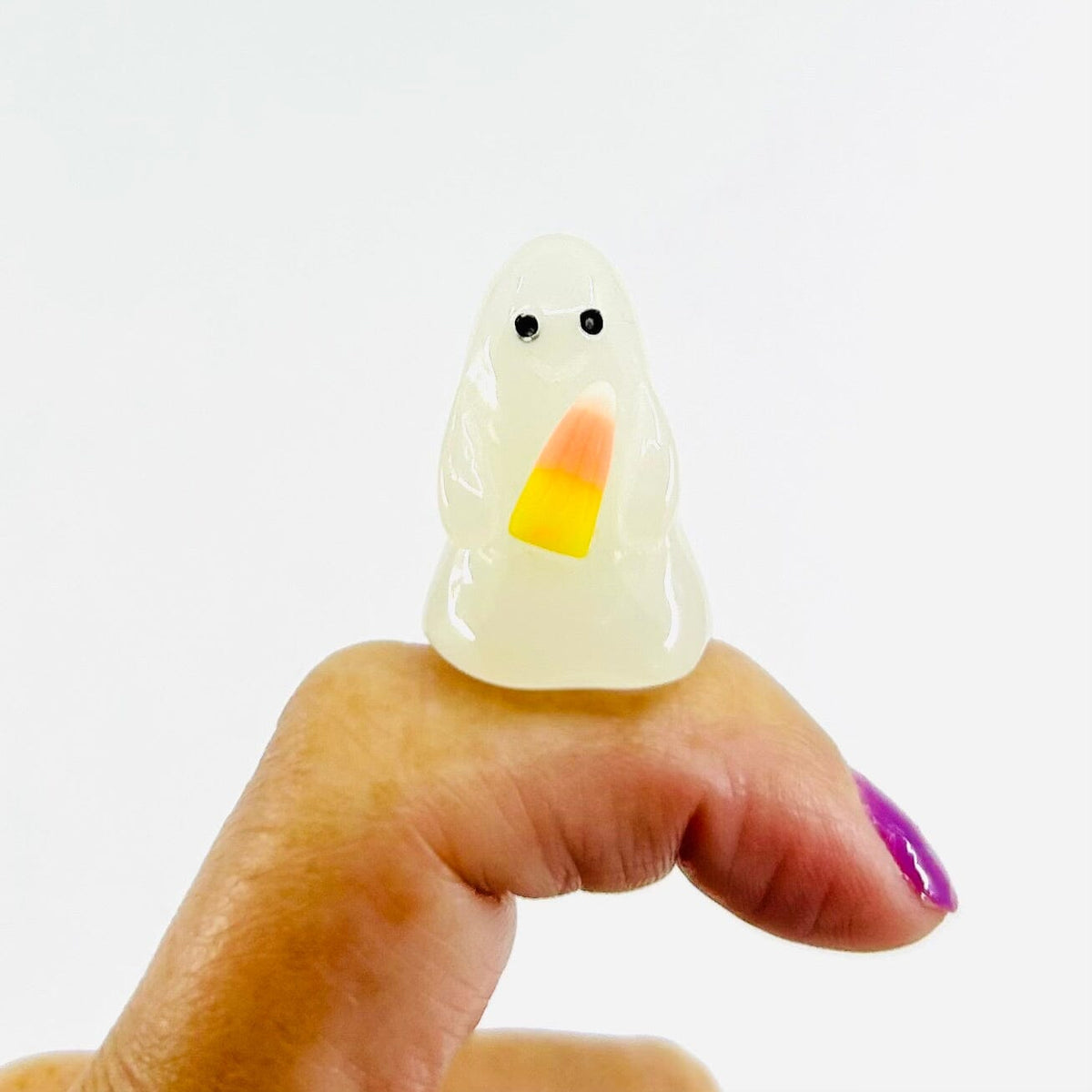 Miniature Glass Glow in The Dark Ghosts, Treat - 