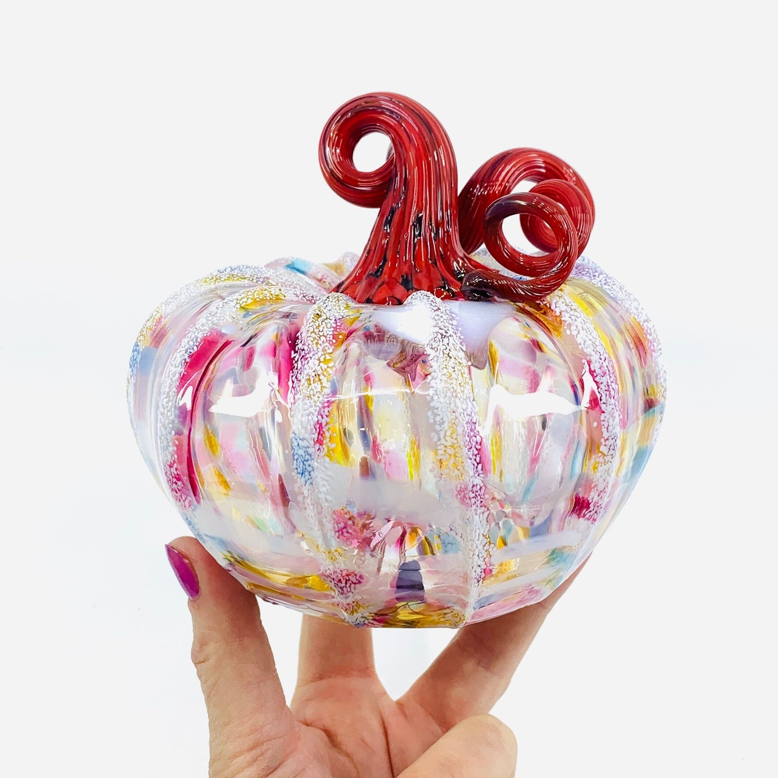 Daily Pumpkin 2740 Sweetheart Squat Gabby Luke Adams Glass Blowing Studio 