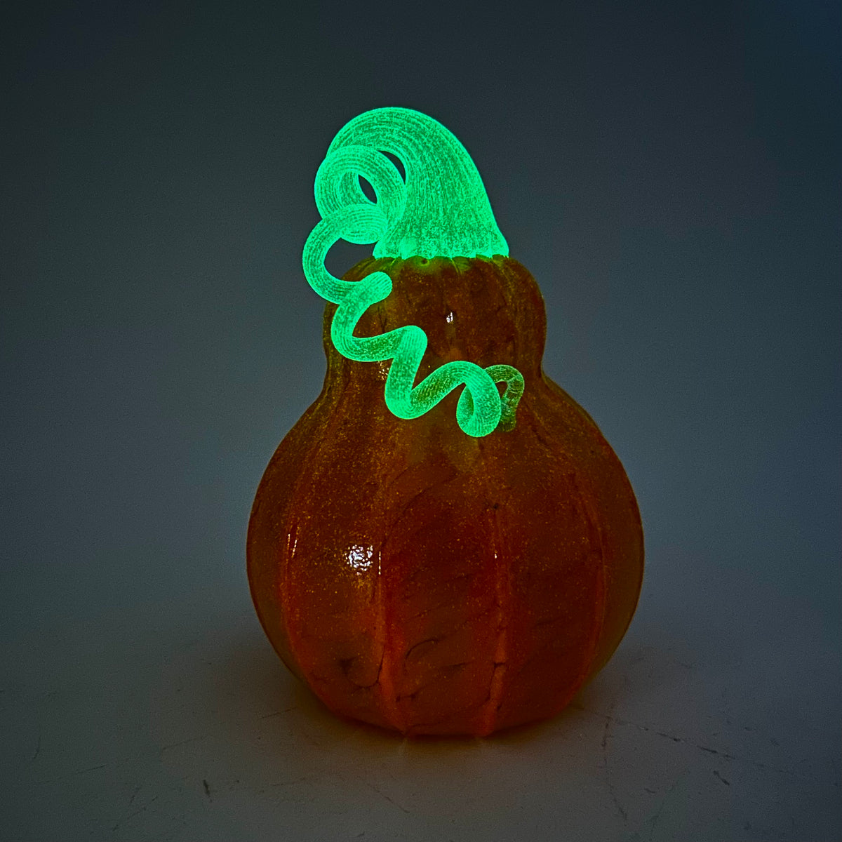 Daily Pumpkin 905 Glow Gourd