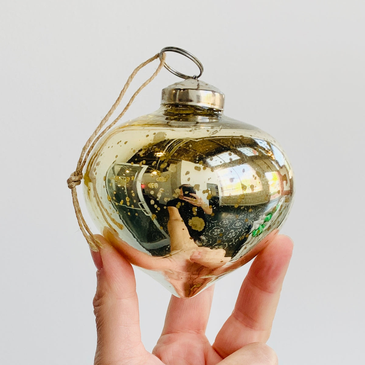 Mercury Glass Diamond Ornament 61, Gold