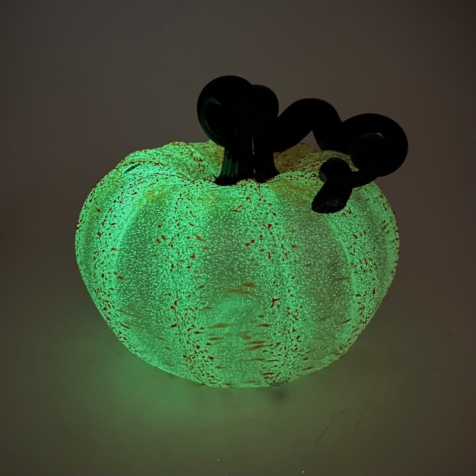 Daily Glow Pumpkin 1228 Squat Daily Pumpkin Luke Adams Glass Blowing Studio 