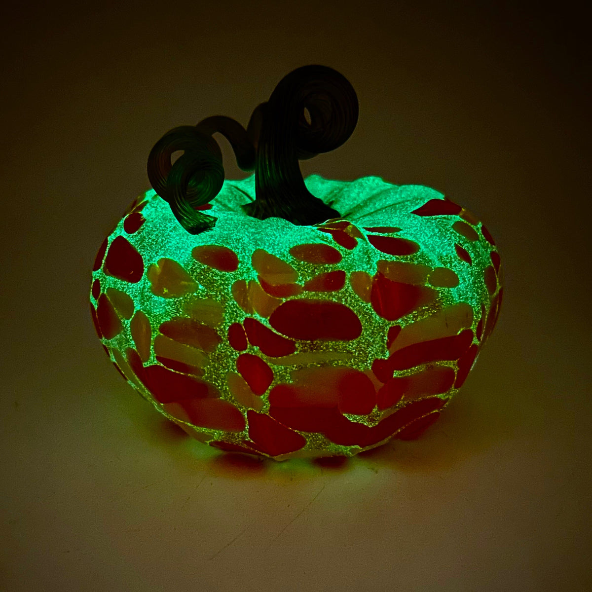 Daily Glow Pumpkin 3574 Fall Squat Gabby Luke Adams Glass Blowing Studio 