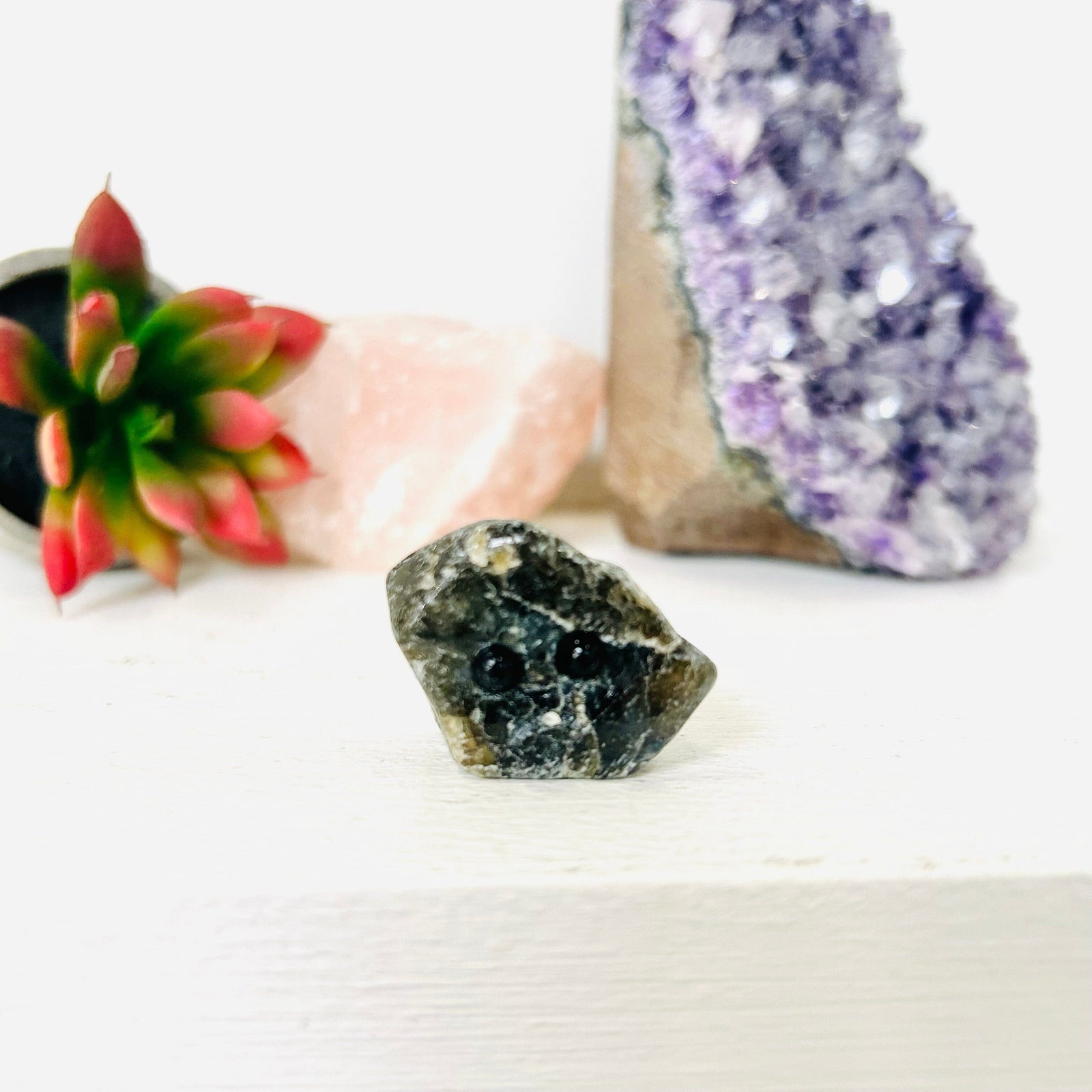 Crystal Friend 19 Stormy Miniature Geo Central 