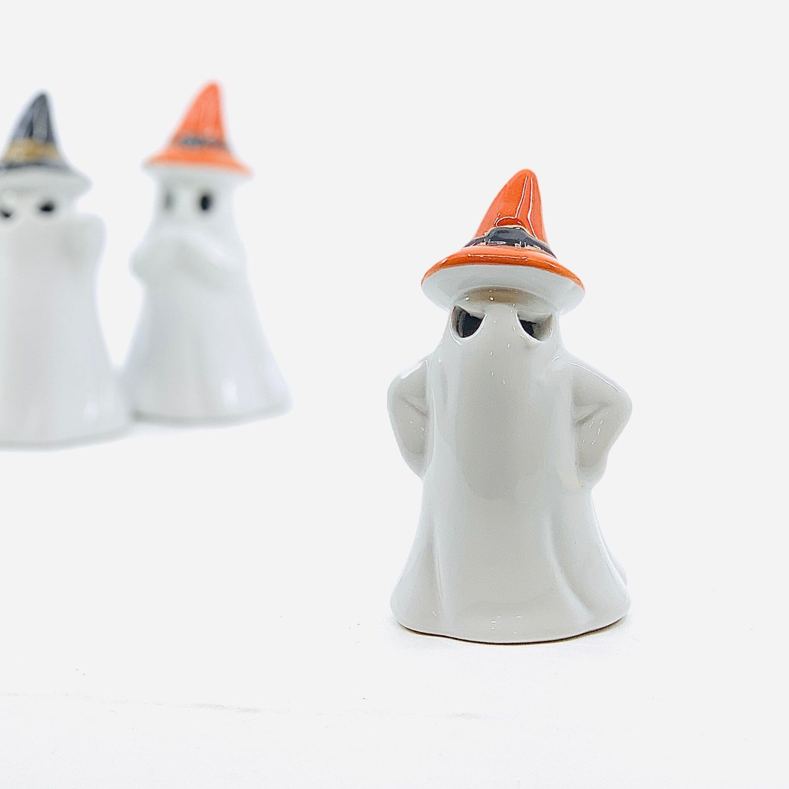 Lite-Up Ghost, Treat Transpac 