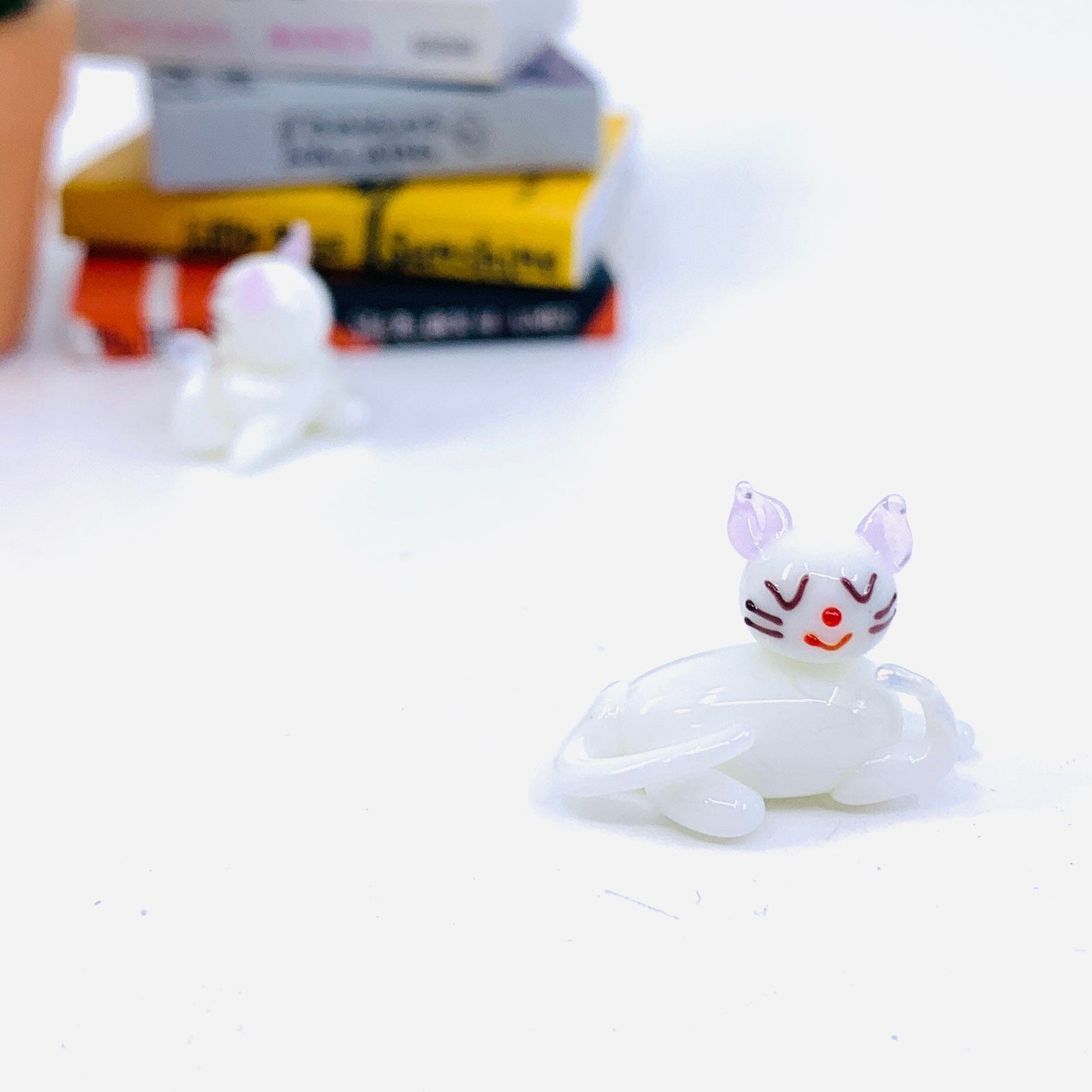 Tiny Glass Sleeping Kitty 350 Miniature GANZ 