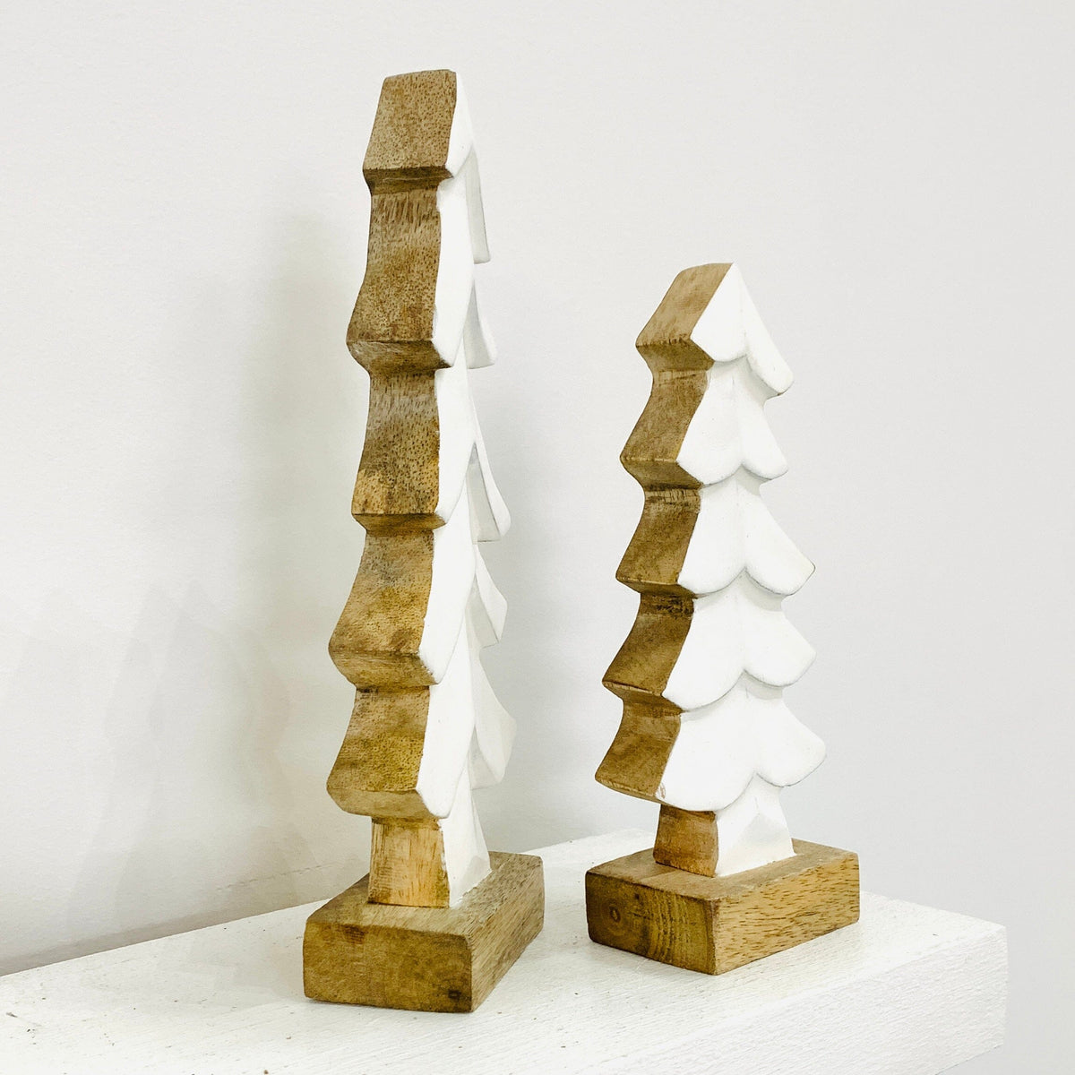 White Enamel Wooden Tree Décor, Small Oak Street 