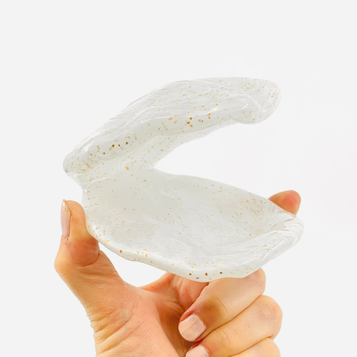 Glass Clam Shell, White with Gold Flecks Decor Beachcombers 