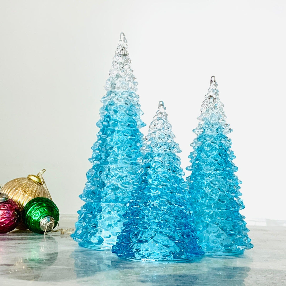 Ice Blue Blown Glass Tree Diamond Star 
