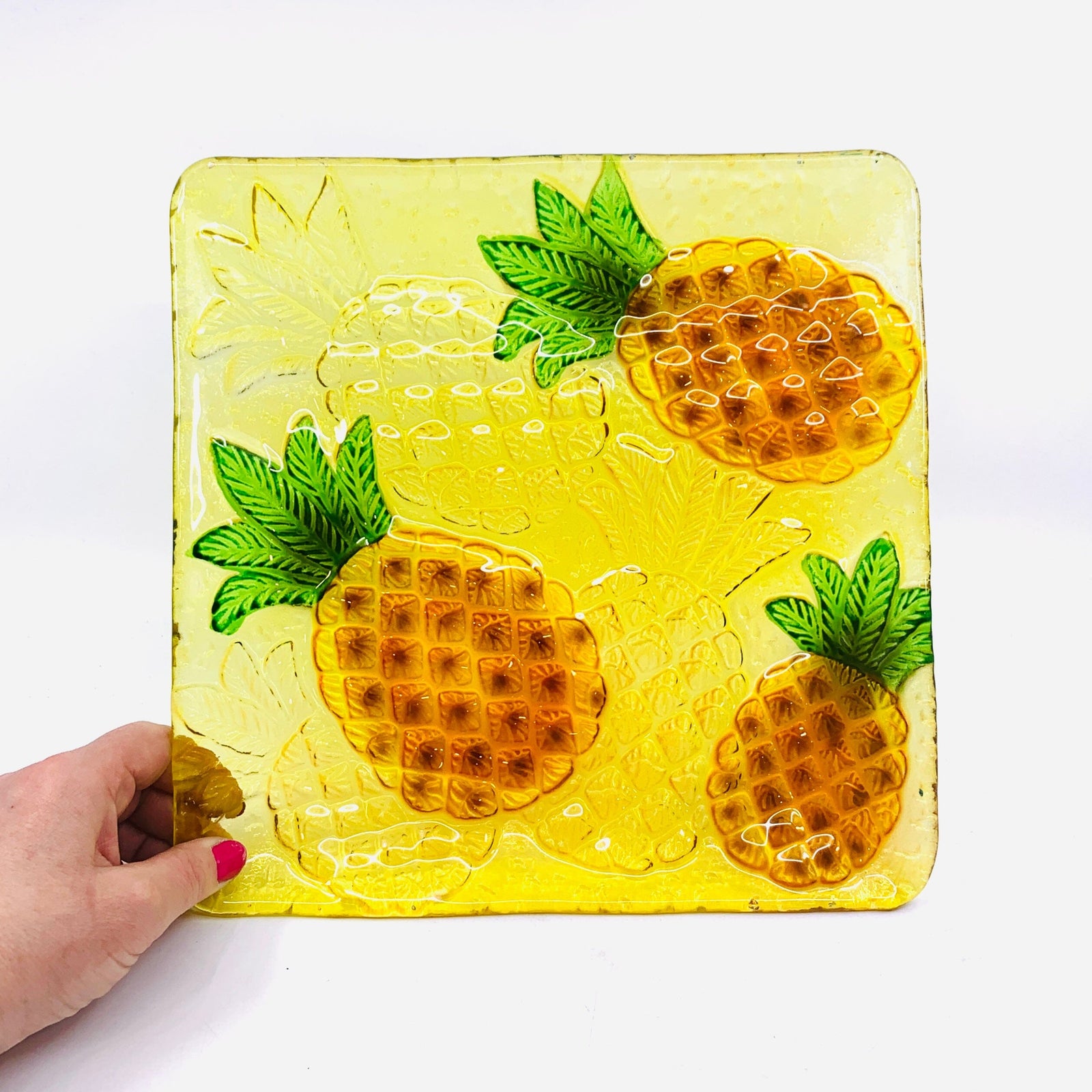 Glass Fusion Plate, Pineapples 31 Decor Boston International, INC 