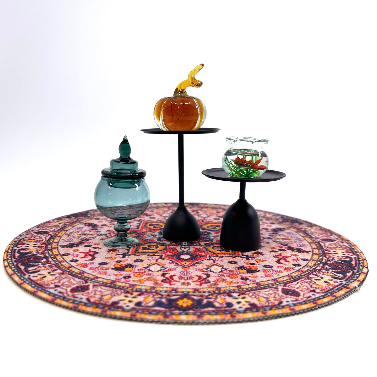 Miniature Modern Fall Pumpkin Table. - 