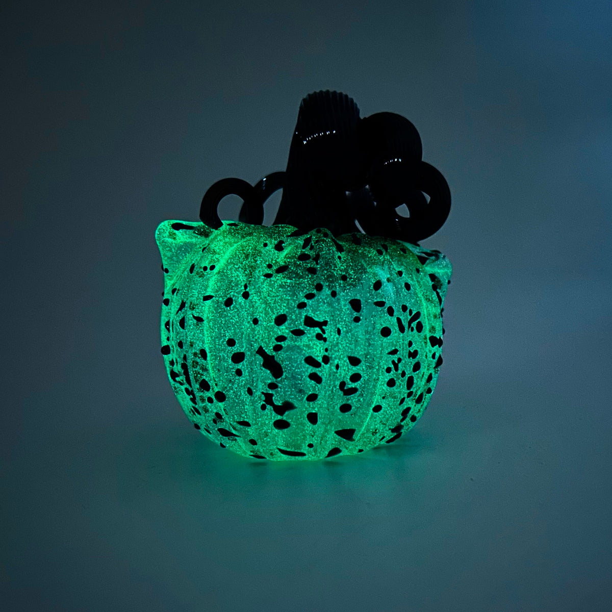 Daily Glow Catkin 1066 Gabby Luke Adams Glass Blowing Studio 