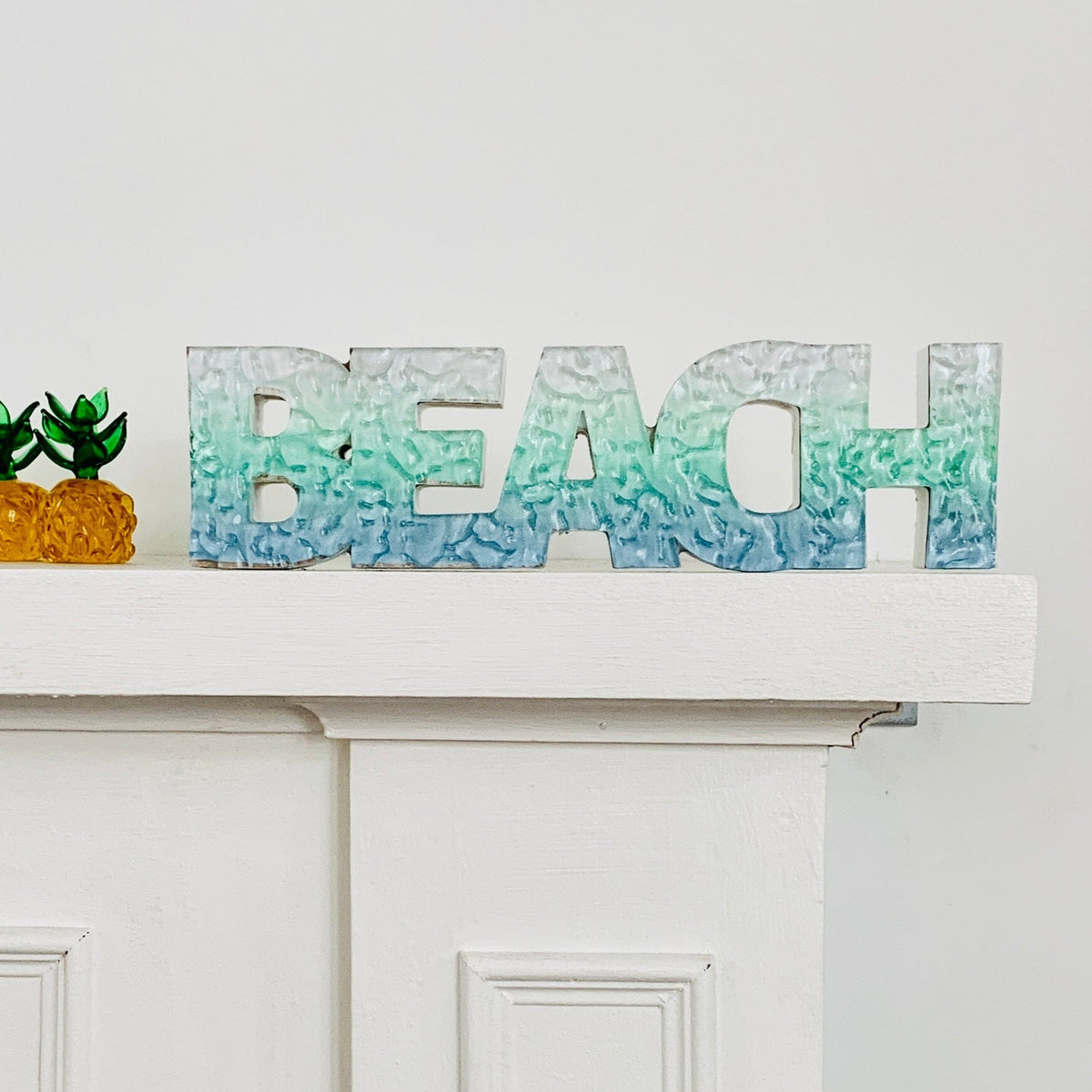 Beach Vibes Decor