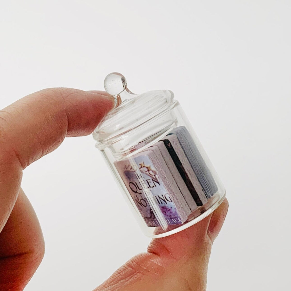 Summer Reading Jar Miniature Alex 