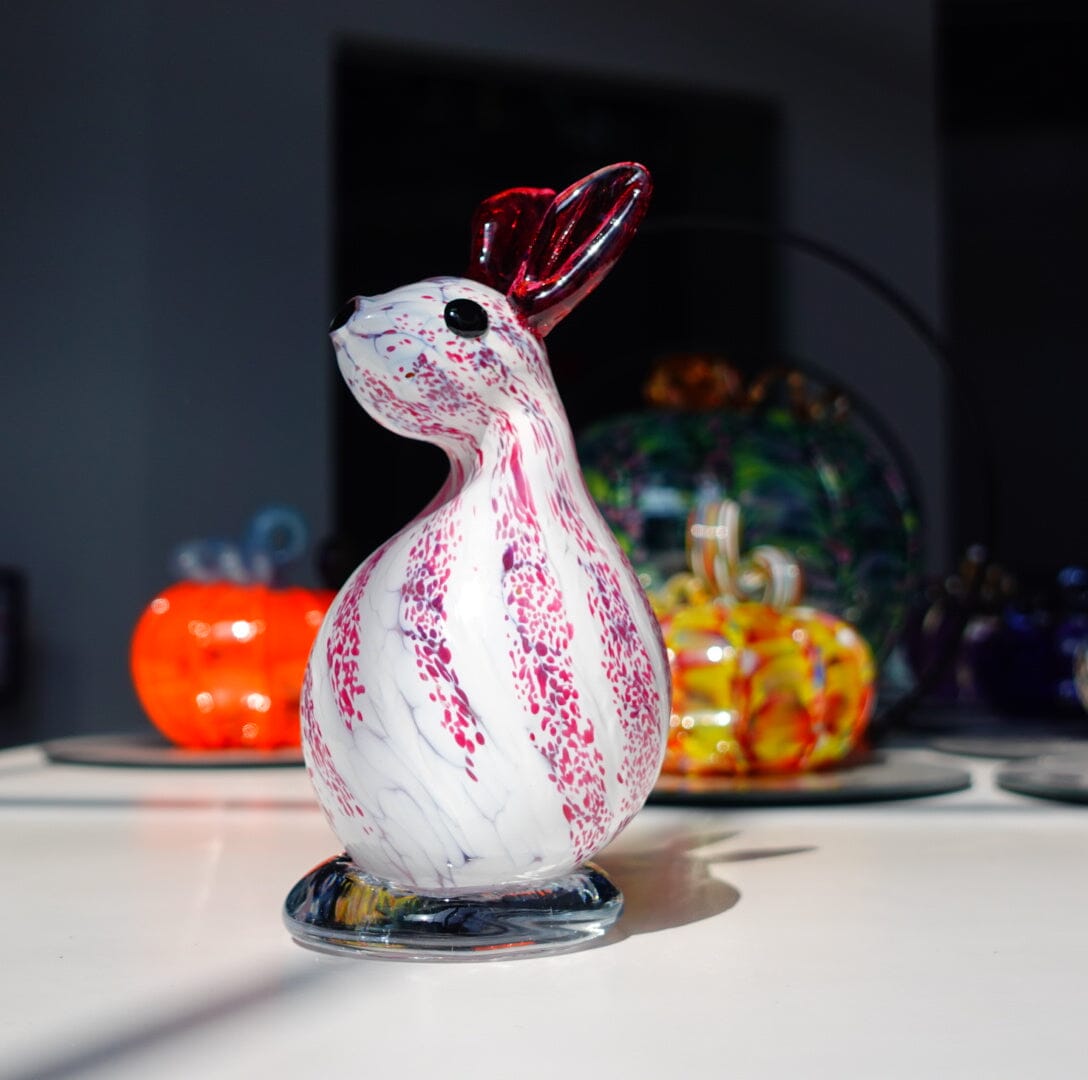 Facebook Live Bunny 394 - Cherry Luke Adams Glass Blowing Studio 
