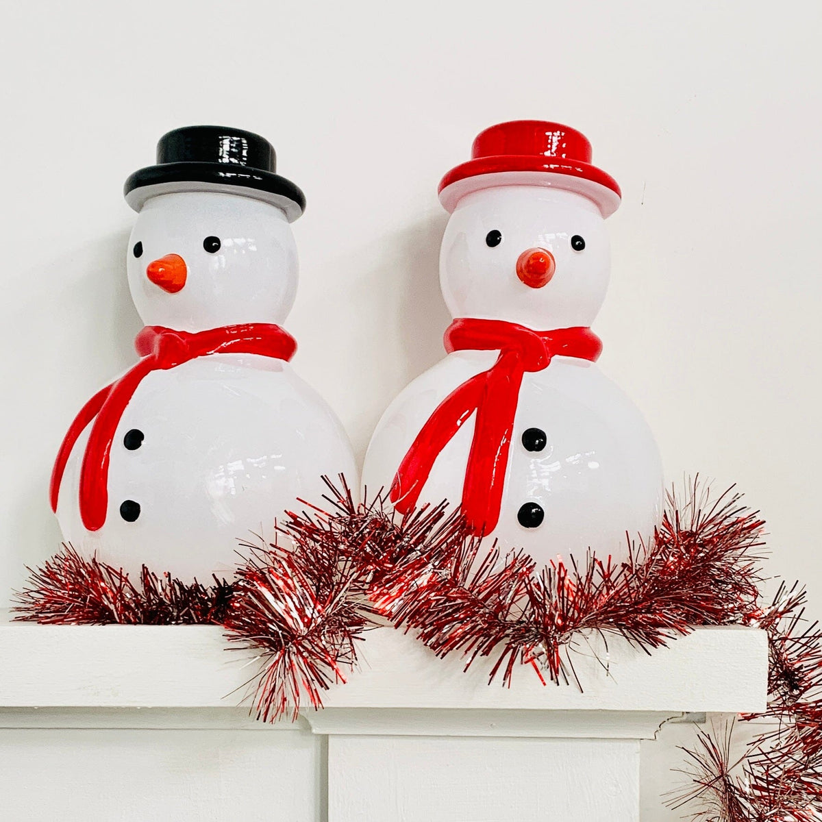 Carrot Nose Snowman - Black Hat Diamond Star 