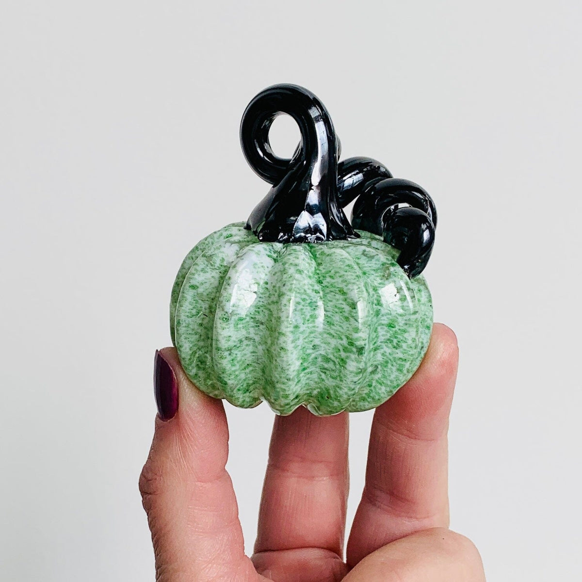 Daily Pumpkin 671 Mini Paperweight Daily Pumpkin Kevin 