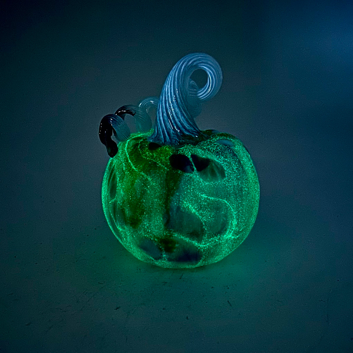 Daily Glow Pumpkin 3747 Mini