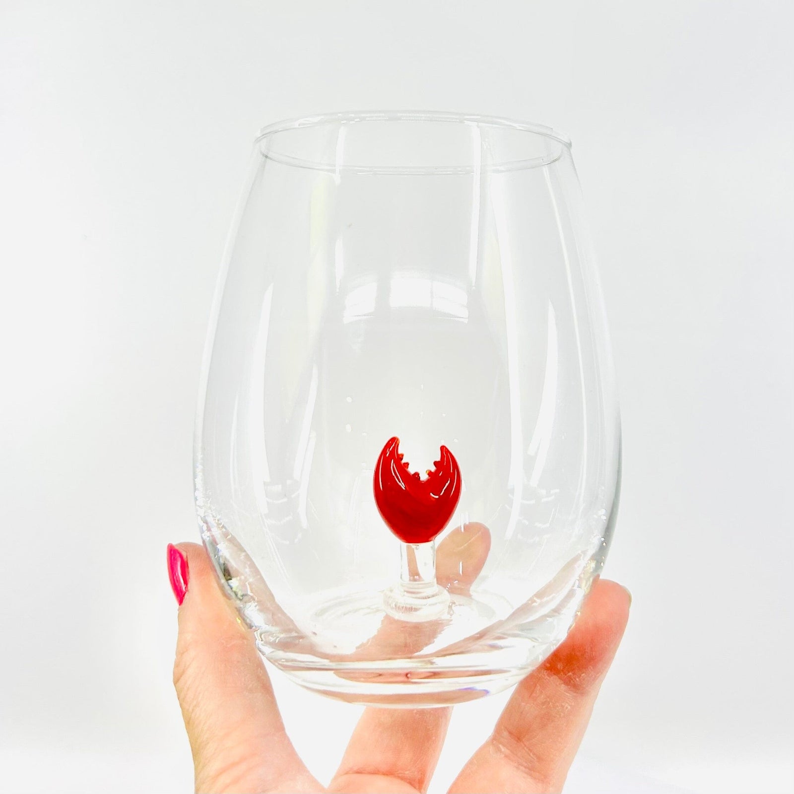 16 oz Large Pour Wine Glass, Claw Decor Chesapeake Bay 