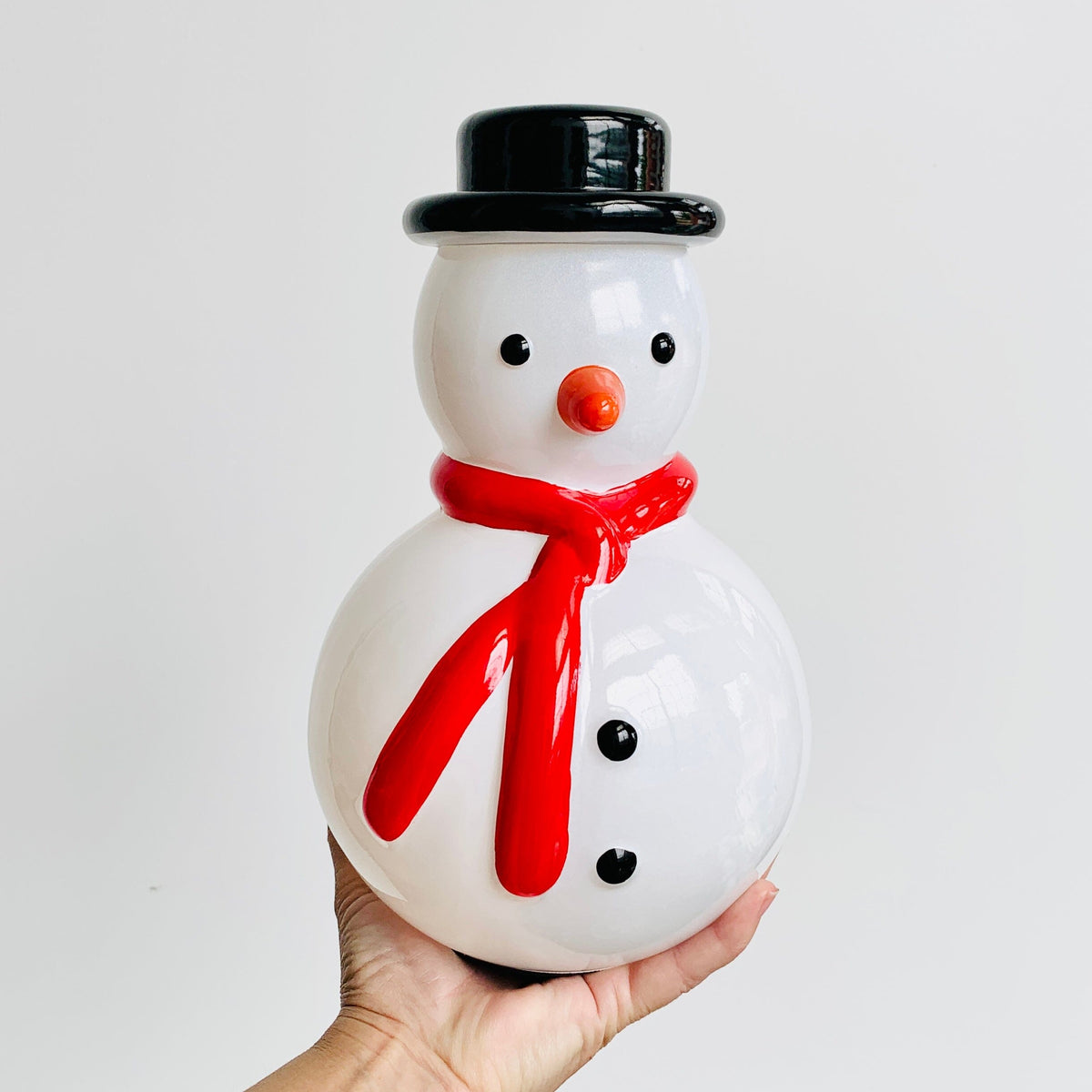 Carrot Nose Snowman - Black Hat Diamond Star 