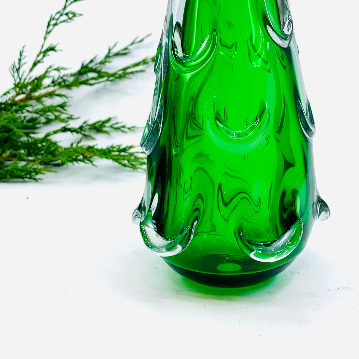 Small Snow Drift Blown Glass Tree, Green Diamond Star 