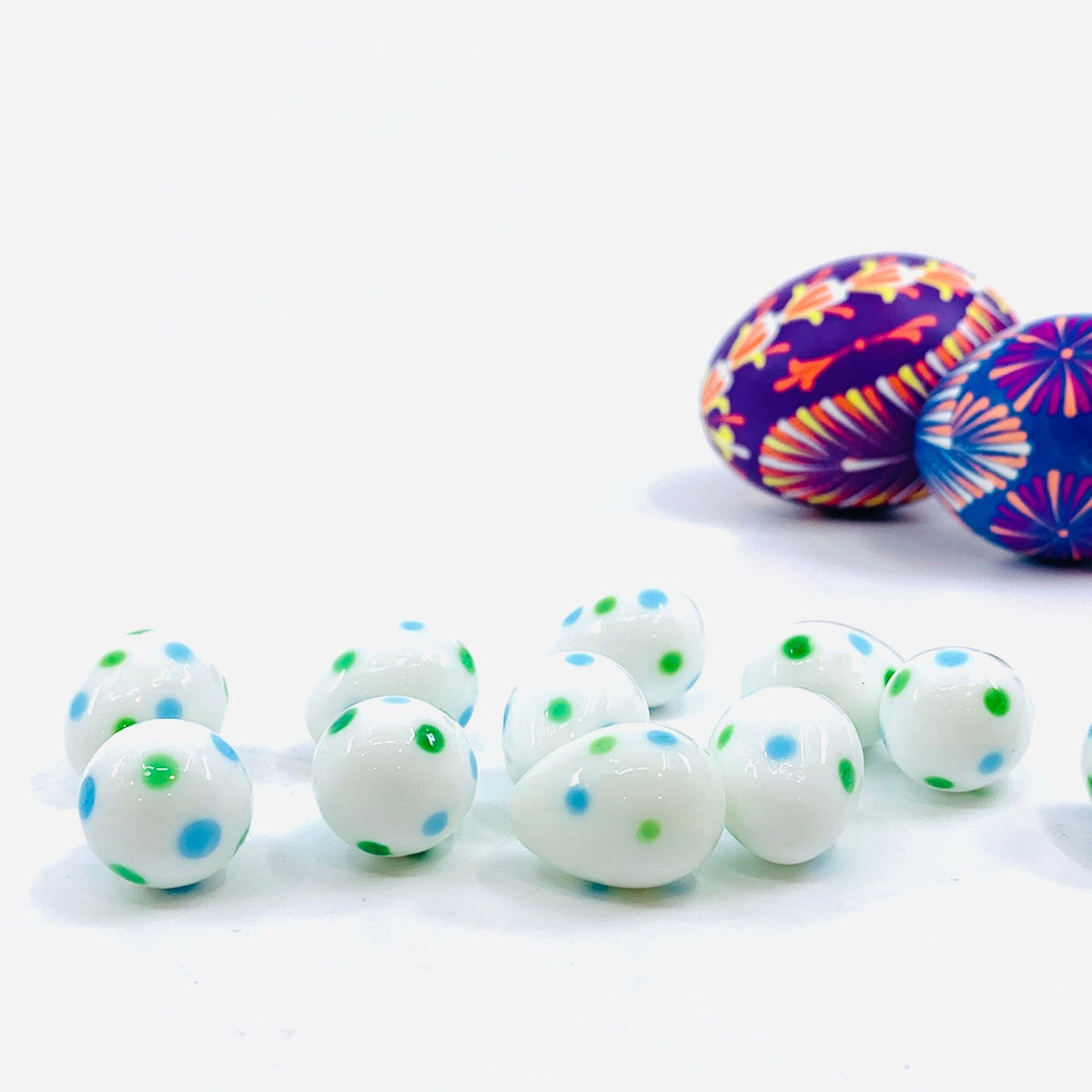 Mini Glass Egg, White Miniature Amazon 