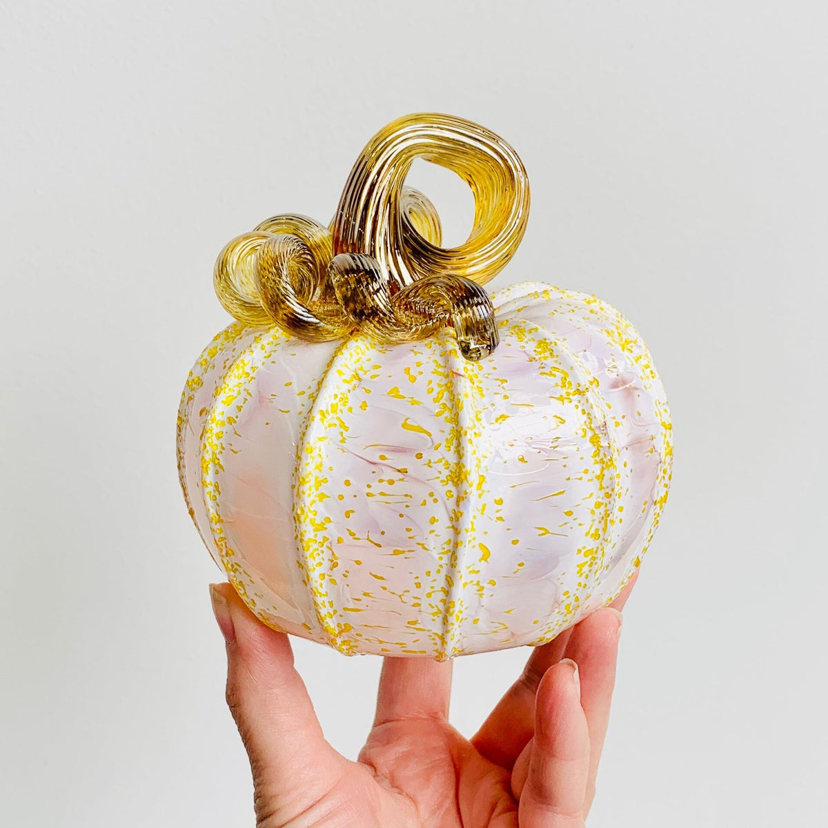 Daily Pumpkin 3116 Fall Squat Gabby Luke Adams Glass Blowing Studio 