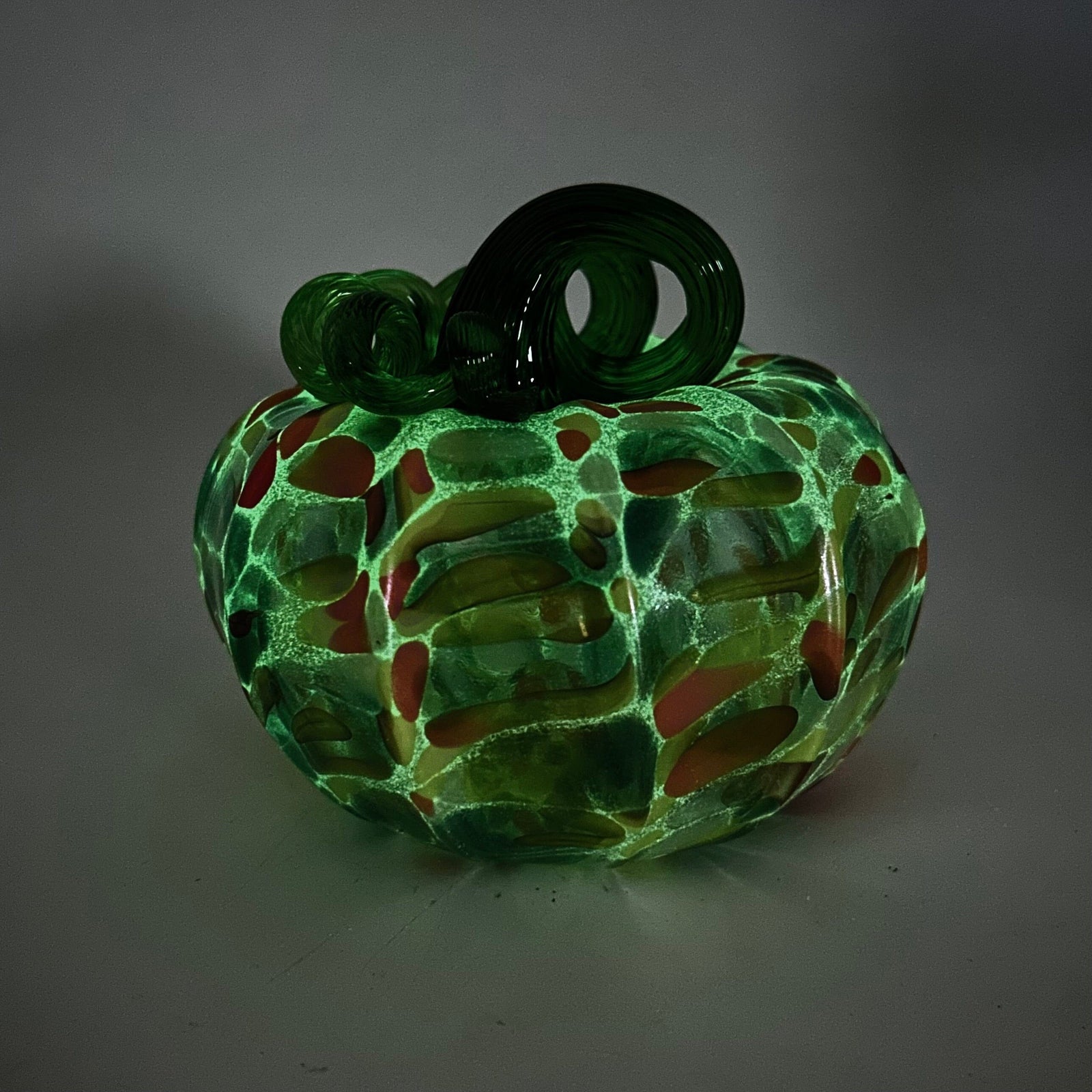 Daily Glow Pumpkin 88 Fall Squat Daily Pumpkin Luke Adams Glass Blowing Studio 