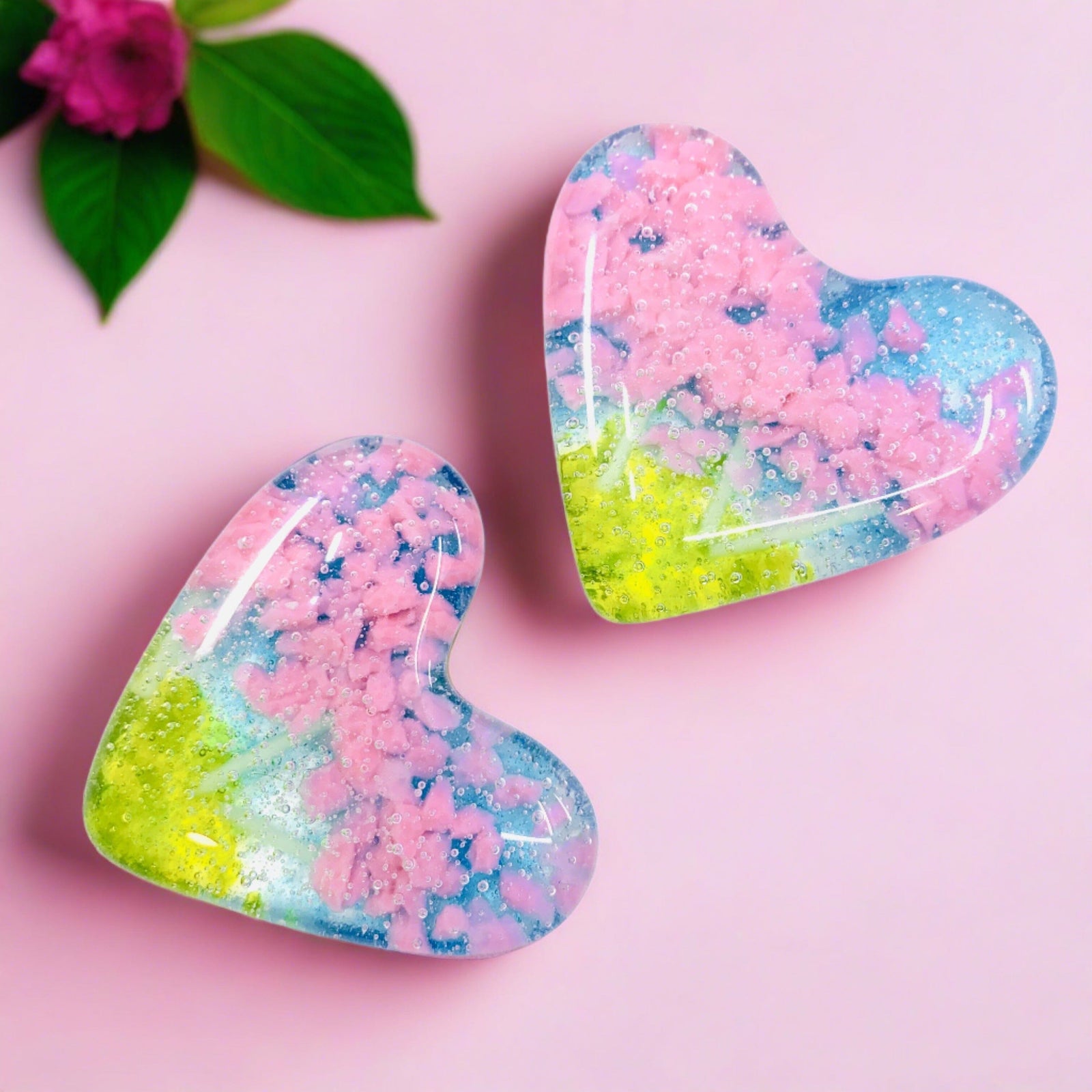 Fused Pocket Heart, Pink Hydrangea Miniature Jean 