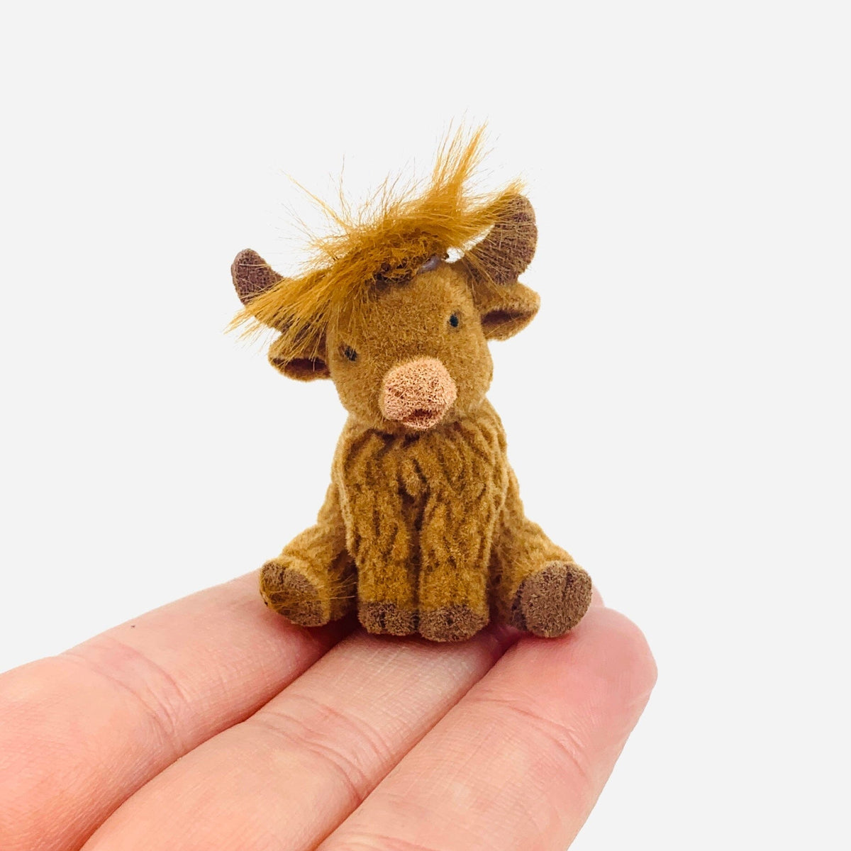 The Happy Little Cow Charm - PT63 Miniature GANZ 