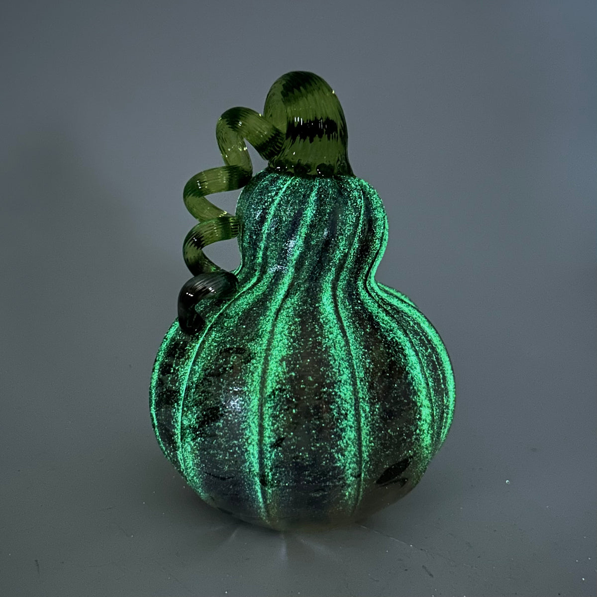 Daily Pumpkin 996 Glow Gourd