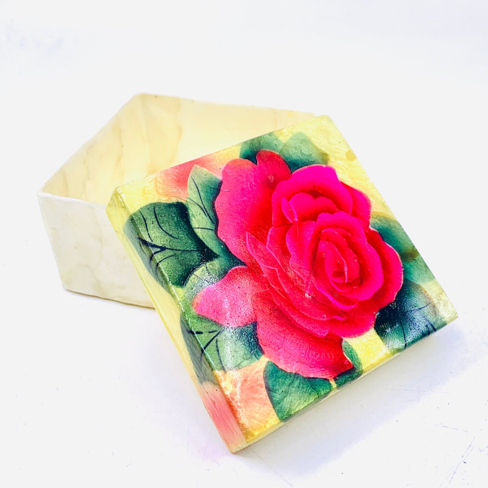 Capiz Shell Trinket Box 15, Rose Decor Kubla Craft 