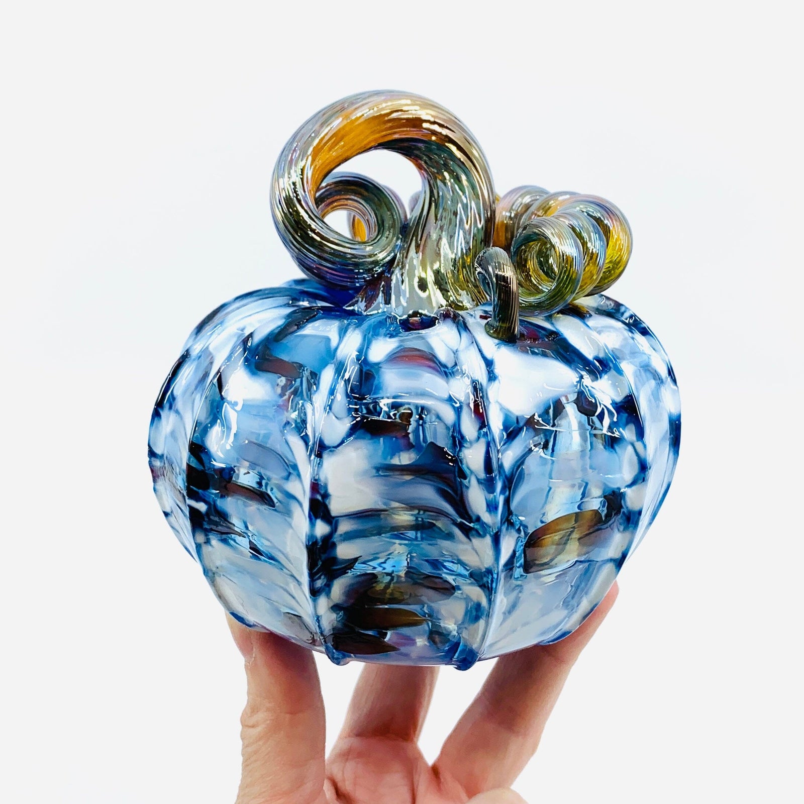 Daily Pumpkin 347 American Squat Gabby Luke Adams Glass Blowing Studio 