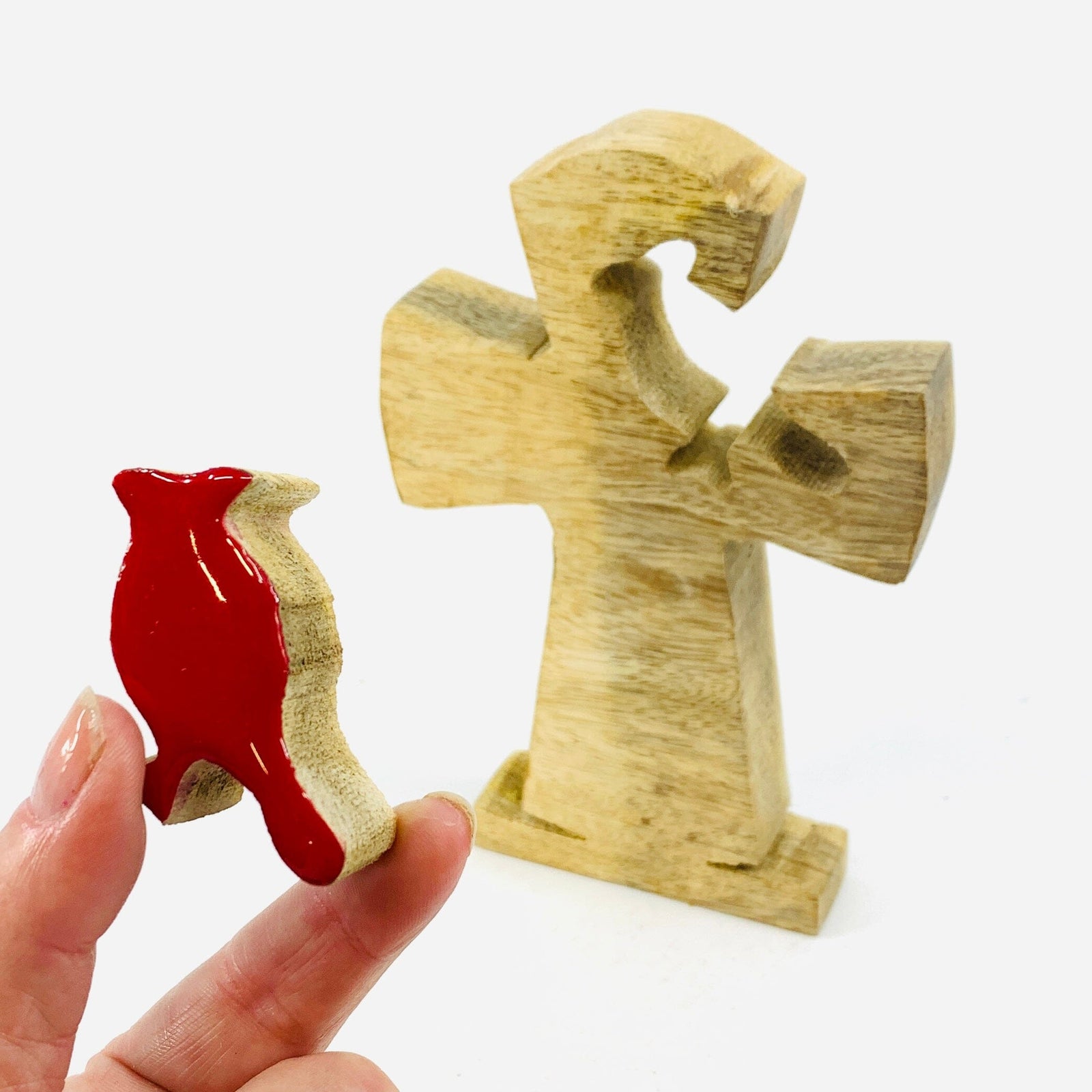 Red Enamel Wooden Cardinal Décor KEL-TOY 