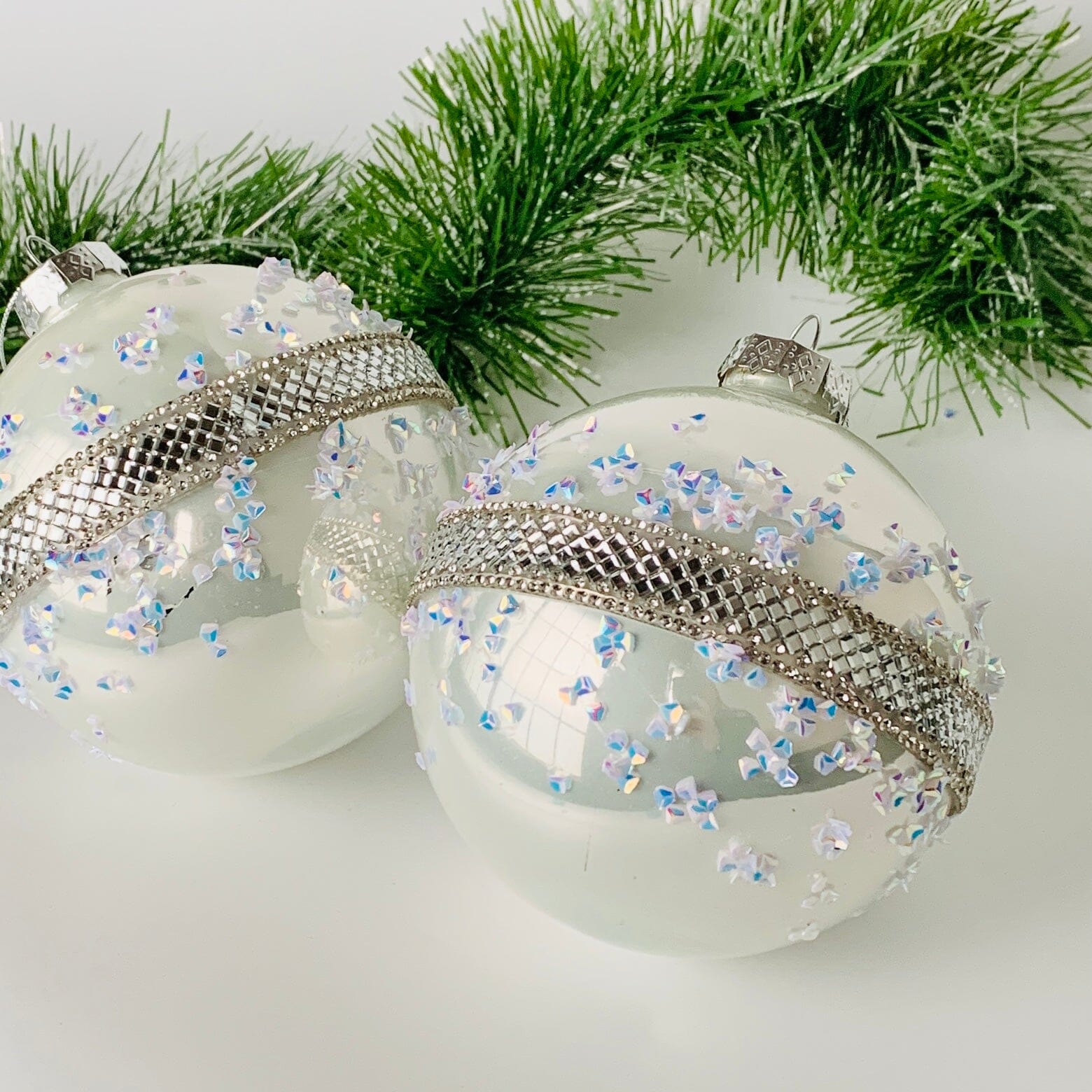 4" Sparkle Ornament GANZ 