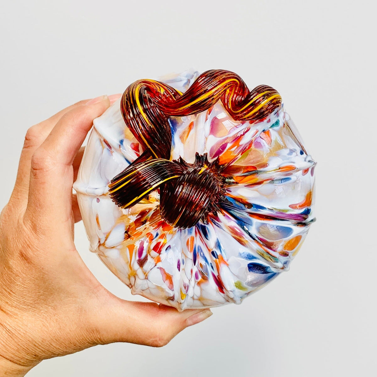 Daily Pumpkin 3200 Fall Squat Gabby Luke Adams Glass Blowing Studio 