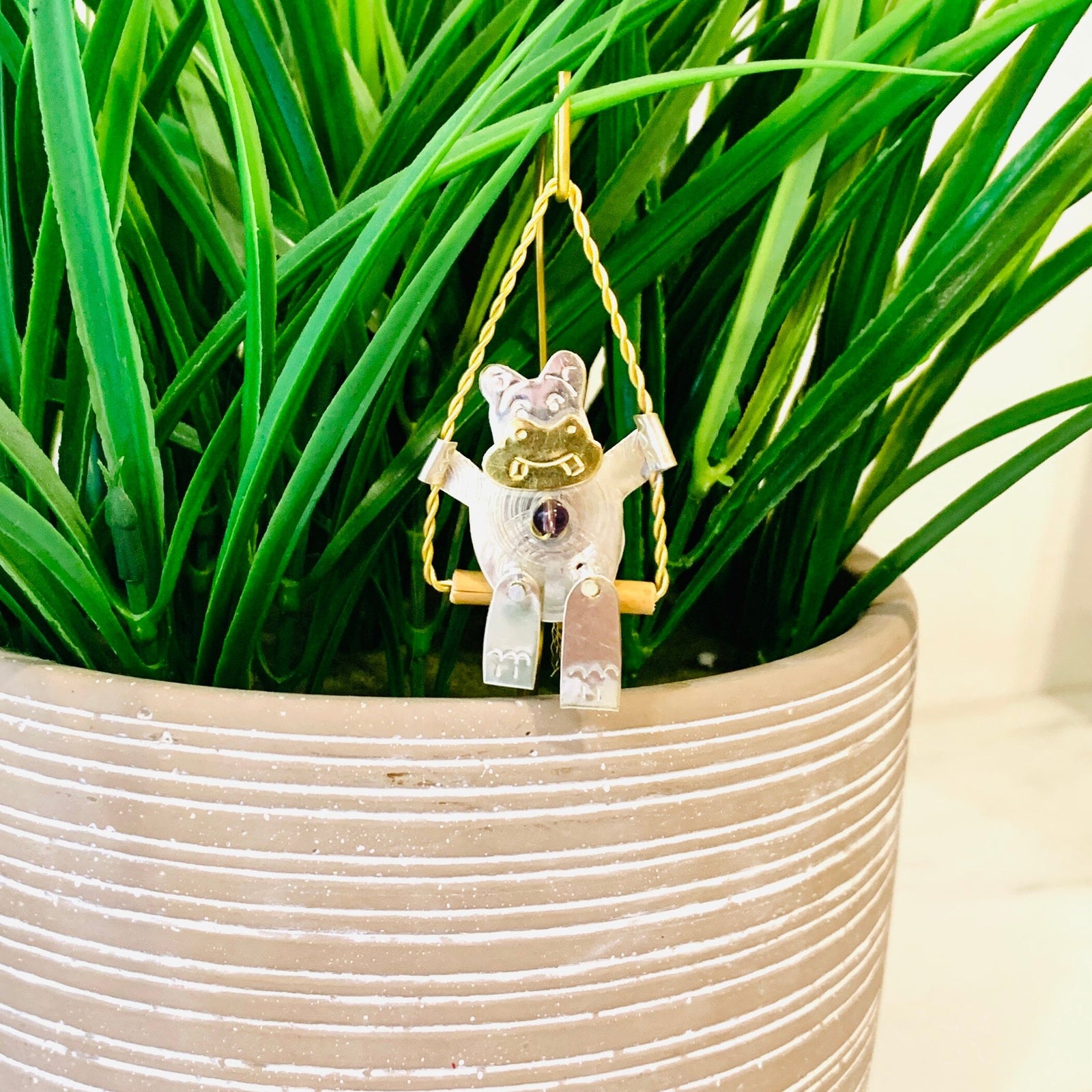 Plant Hangers 8, Teeny Hippo Miniature Pilgrim Imports 