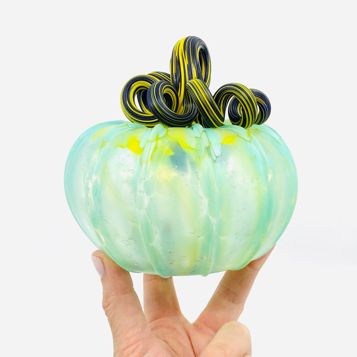 Matte Bee Sting Squat Inspo Luke Adams Glass Blowing Studio 