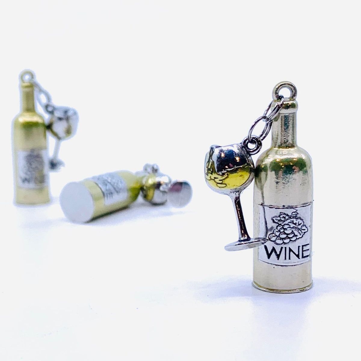 Happy Hour Wine Charm, White Wine PT80 Miniature GANZ 
