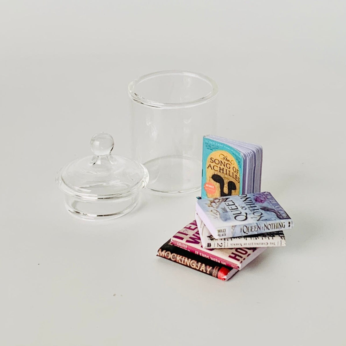Summer Reading Jar Miniature Alex 