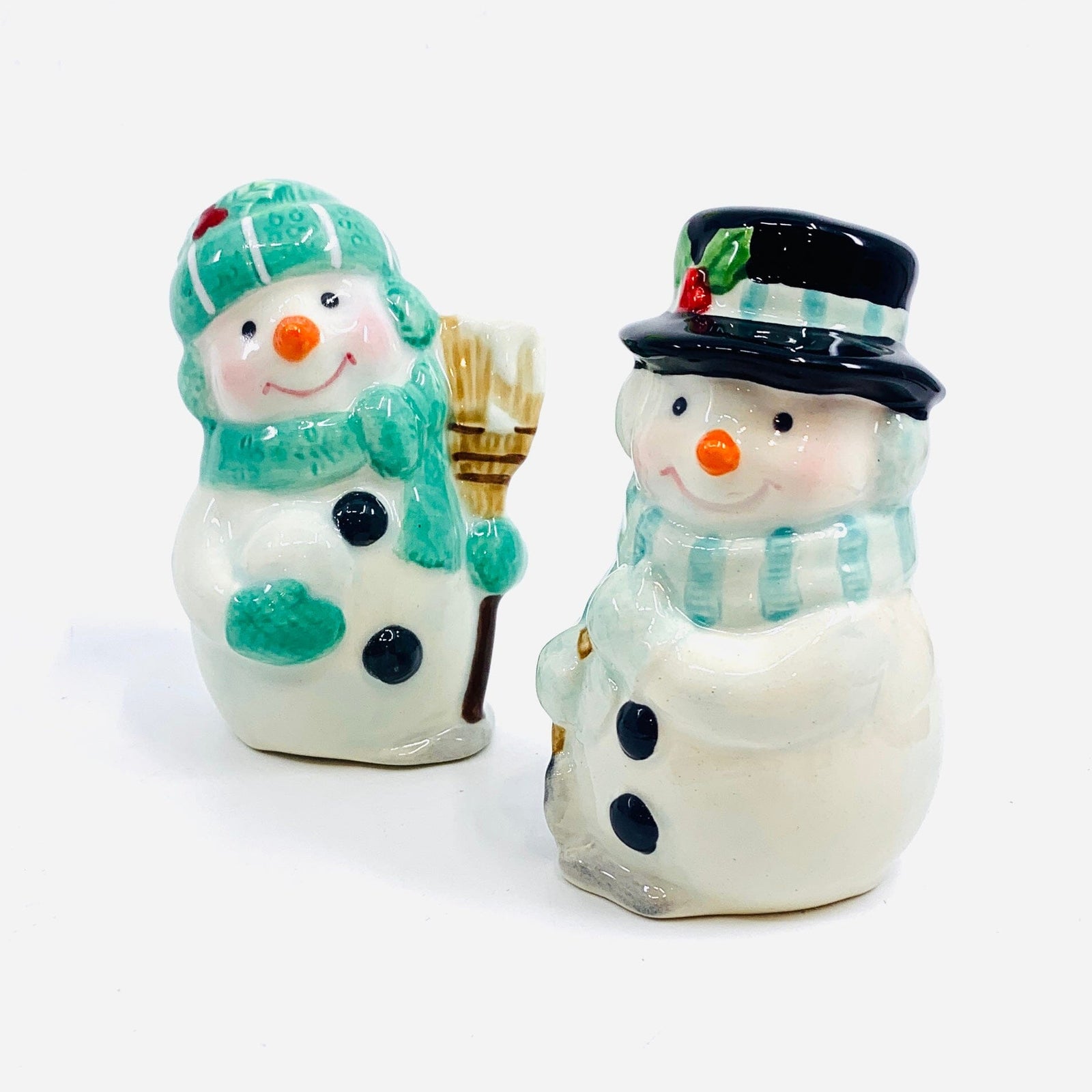 Happy Snowman Salt and Pepper Shakers COSMOS 