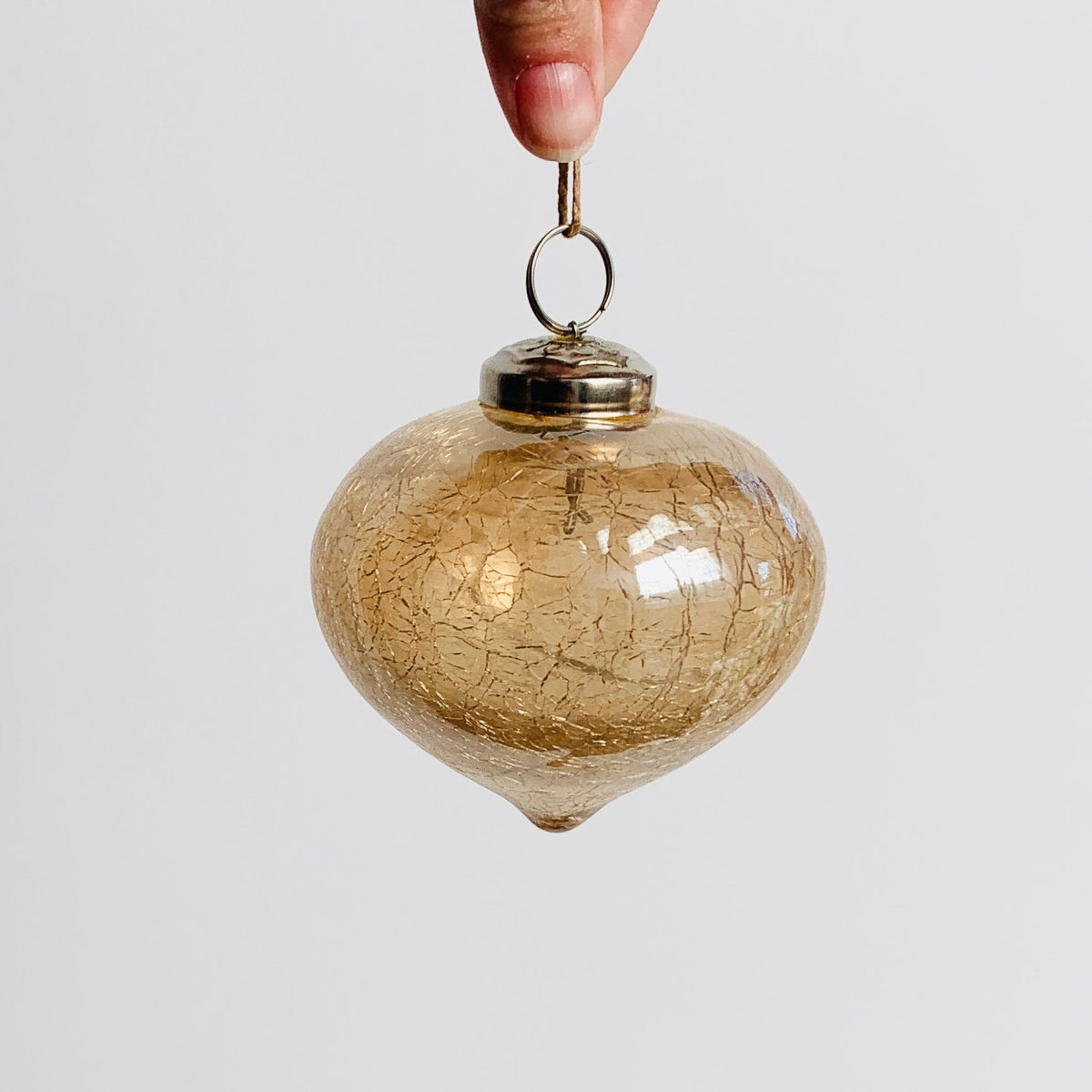 Crackle Glass Diamond Ornament 6, Champagne