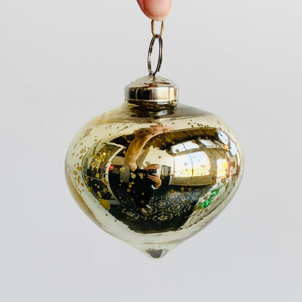 Mercury Glass Diamond Ornament 61, Gold
