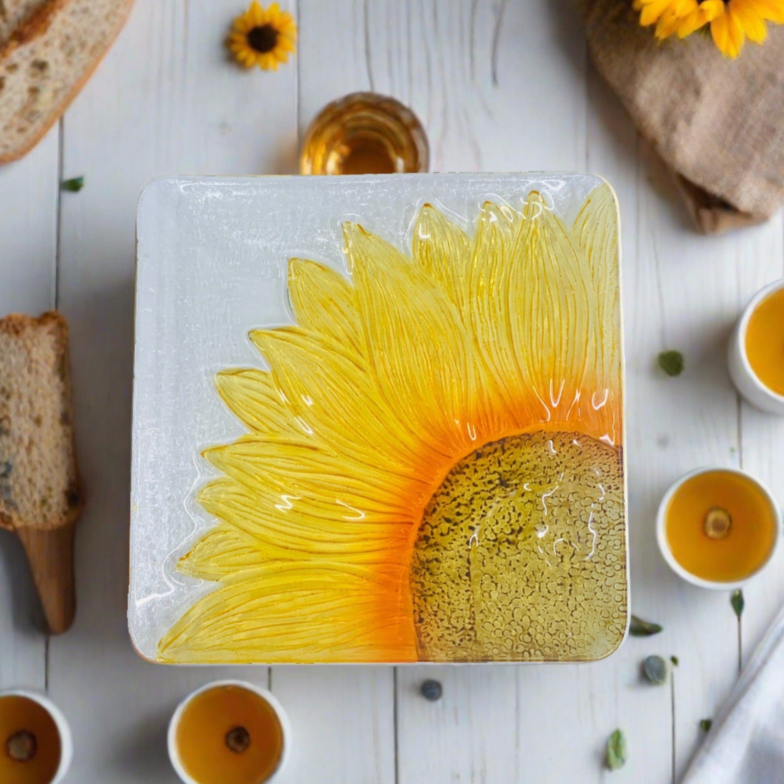 Glass Fusion Plate, Sunflower 32 Decor Boston International, INC 