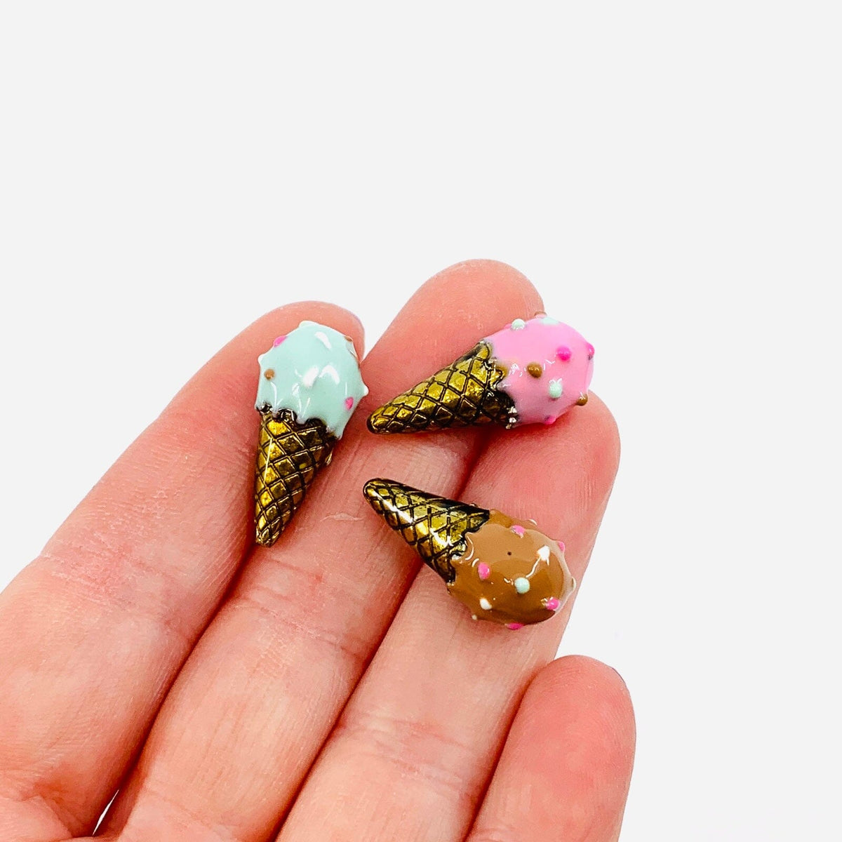 Life is Sweet Charm - PT162 Miniature GANZ 