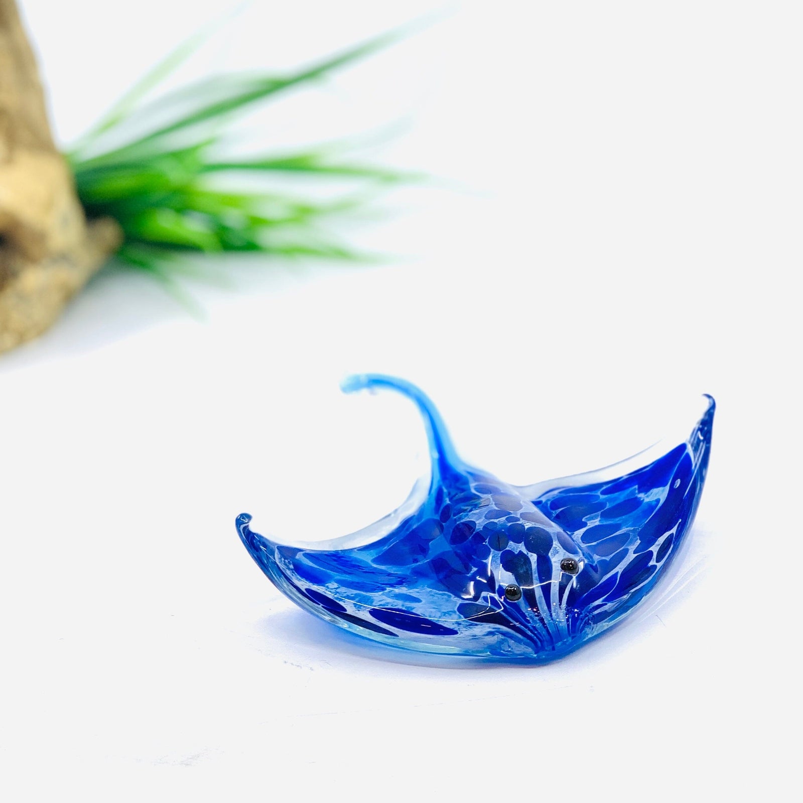 Glass Spotted Stingray Paperweight Decor Chesapeake Bay 