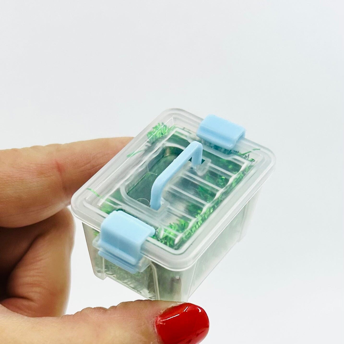 Tiny Attic Tote of Christmas Garland, Green Miniature - 