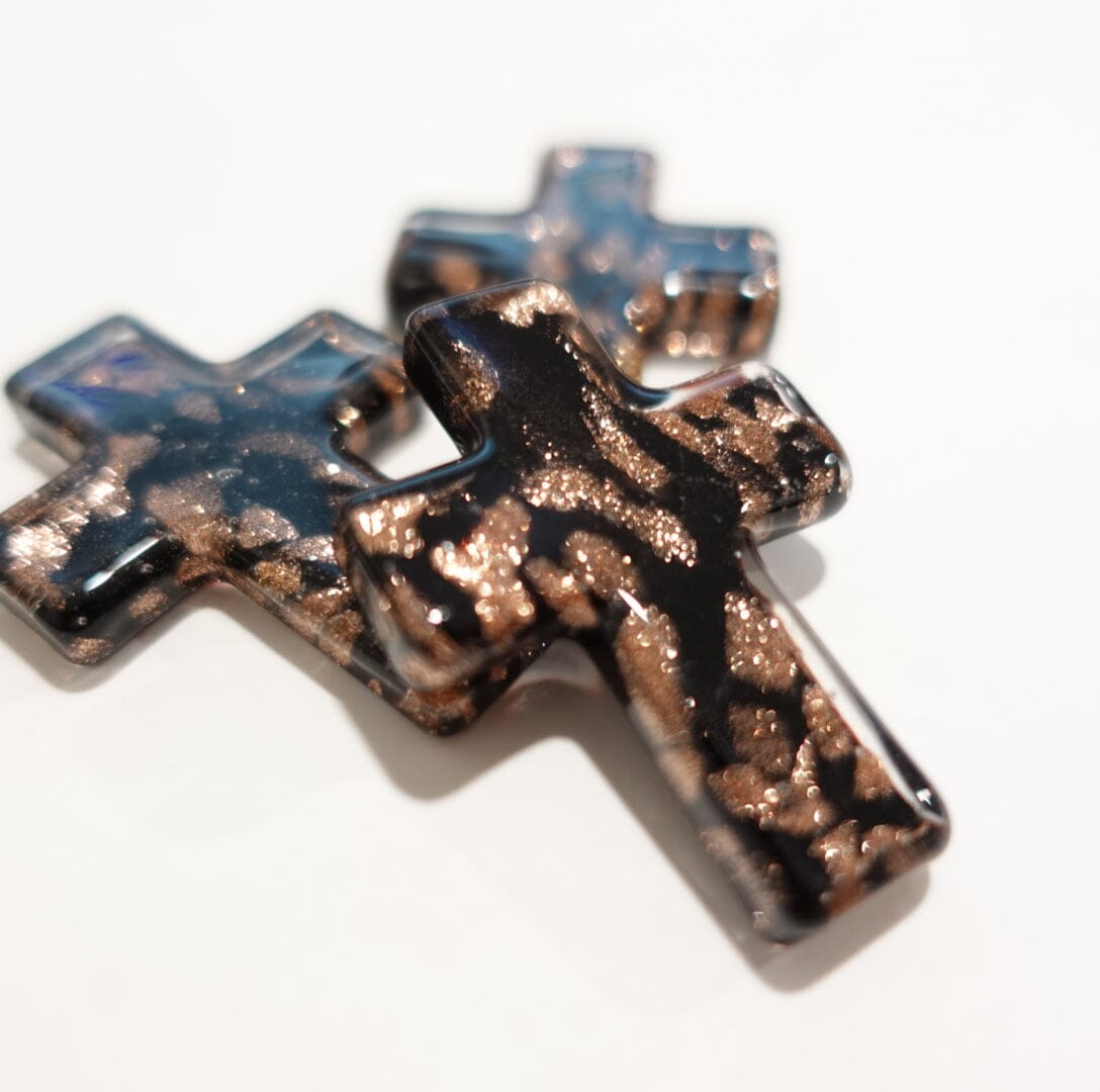 Glass Pocket Cross Miniature Shop Give Courage Black 